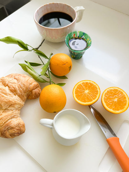 Make your home cafe coffee shop quality with specialty grade, fresh espresso beans from Cafe Meggo. Free shipping always, try it now!